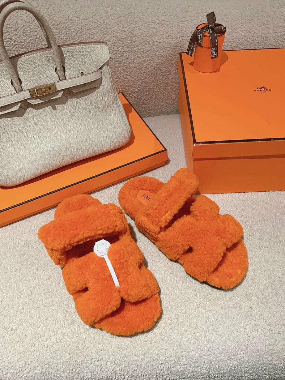Hermès fur slippers